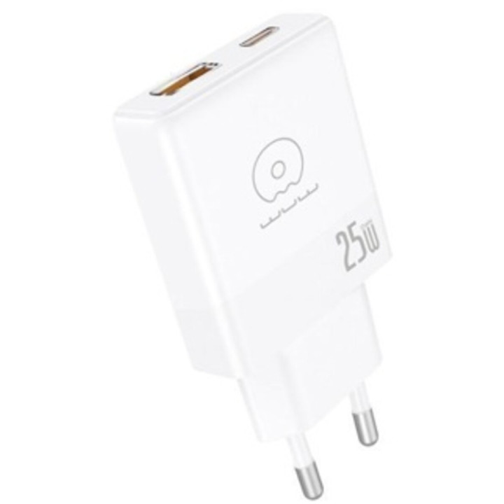 Сетевое зарядное устройство WUW C217 PD USB / Type-C 25W, White
